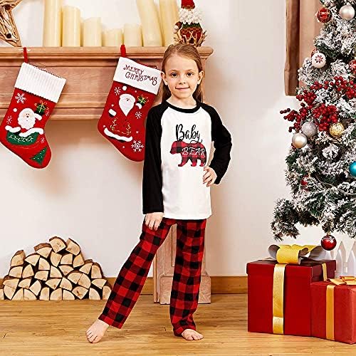 IFFEI Eşleşen aile pijamaları Setleri Noel PJ Mektup ve Baskı Üst ve Ekose Pantolon Jammies Pijama
